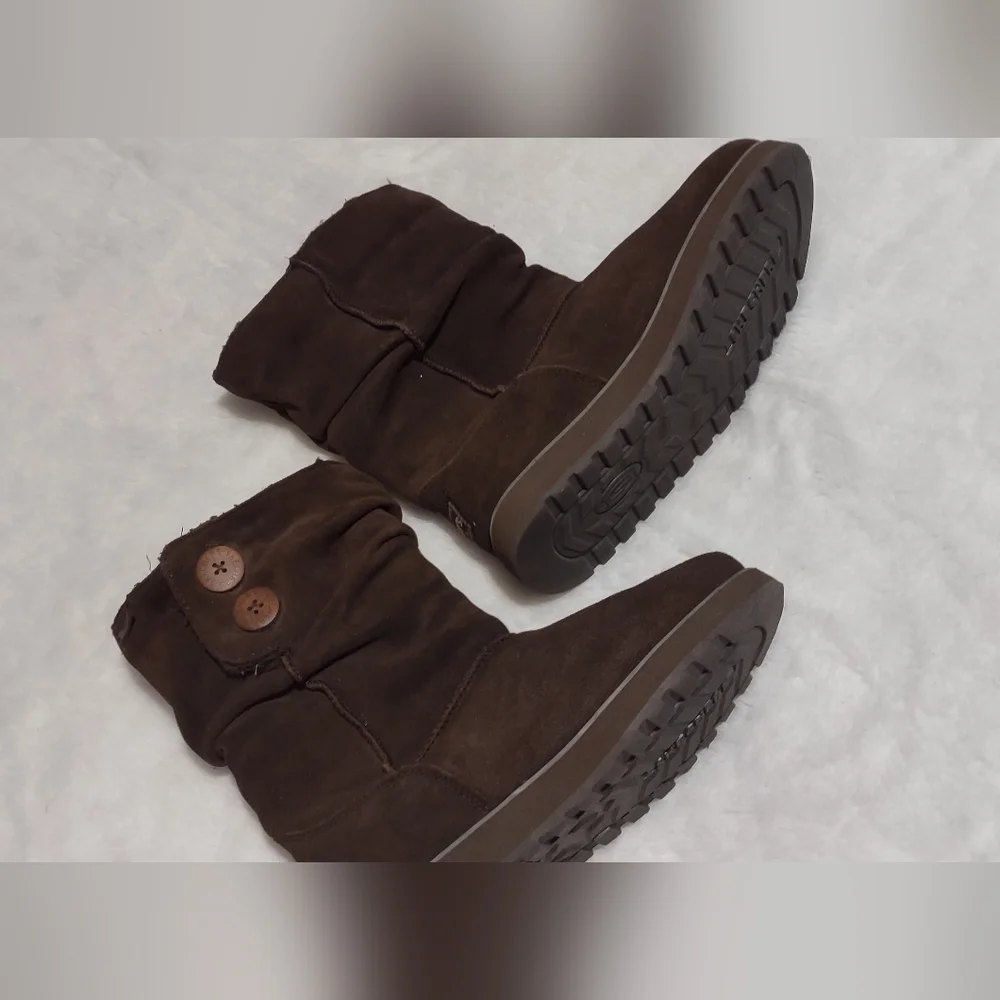 Skechers boots for women size 6.5